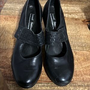Josef Seibel Black Women's  Mary Jane’s Shoes used in GC with 2 inch heel.